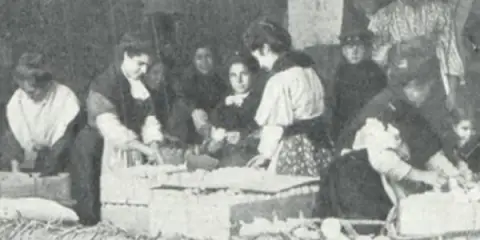 Die Konfektion der Orangenschachteln und die Arbeit der Frauen